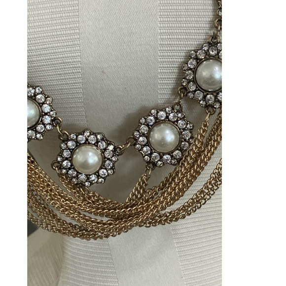 Vera Wang Faux Pearl Gold Tone Bib Statement Necklace - Picture 3 of 10